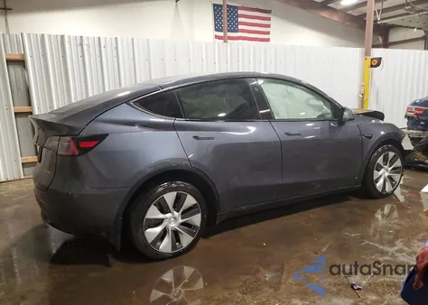 2023 Tesla Model Y из США, поврежденный, VIN 7SAYGDEE8PF796361
